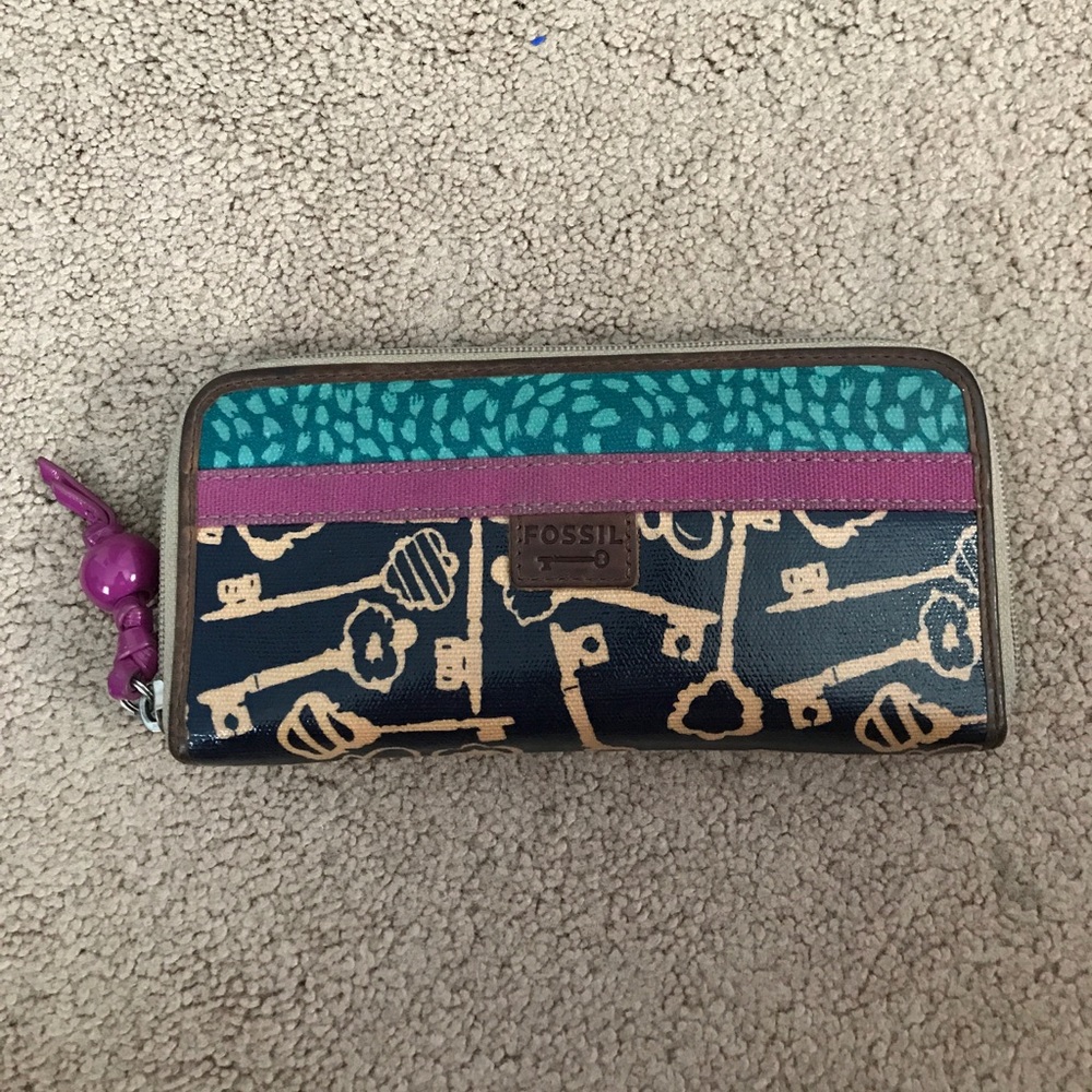 Fossil wallet