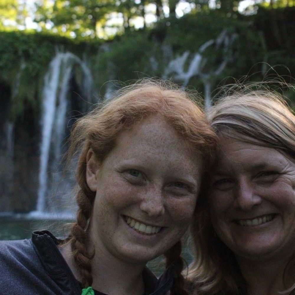 Meet your Posher, Laura