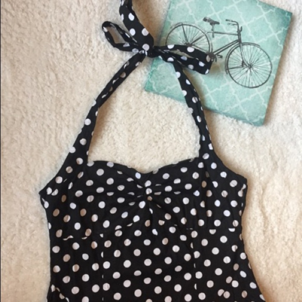 50's Style Rockabilly Polka-Dot Halter Dress