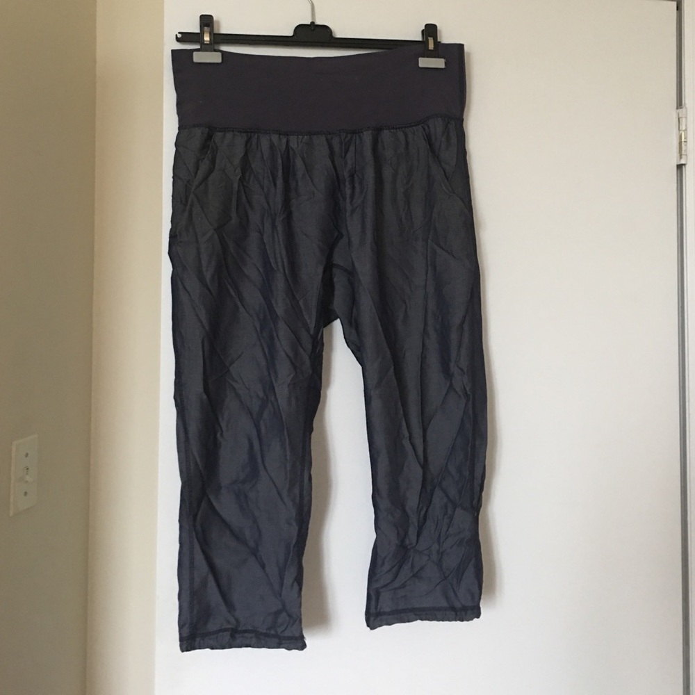 Lululemon Post Power Crop 8