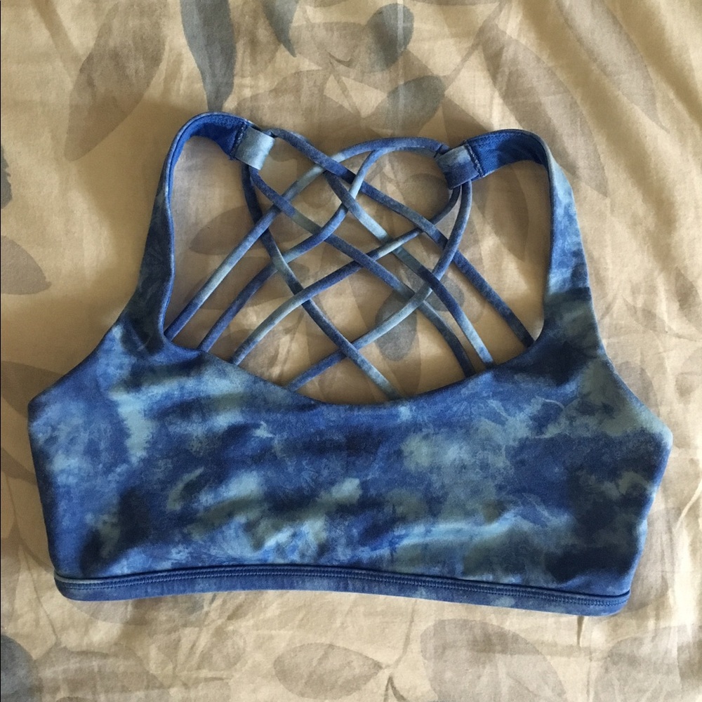 Lululemon free to be wild sports bra