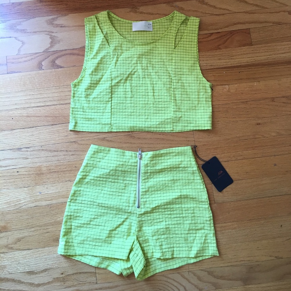 Two Piece Set