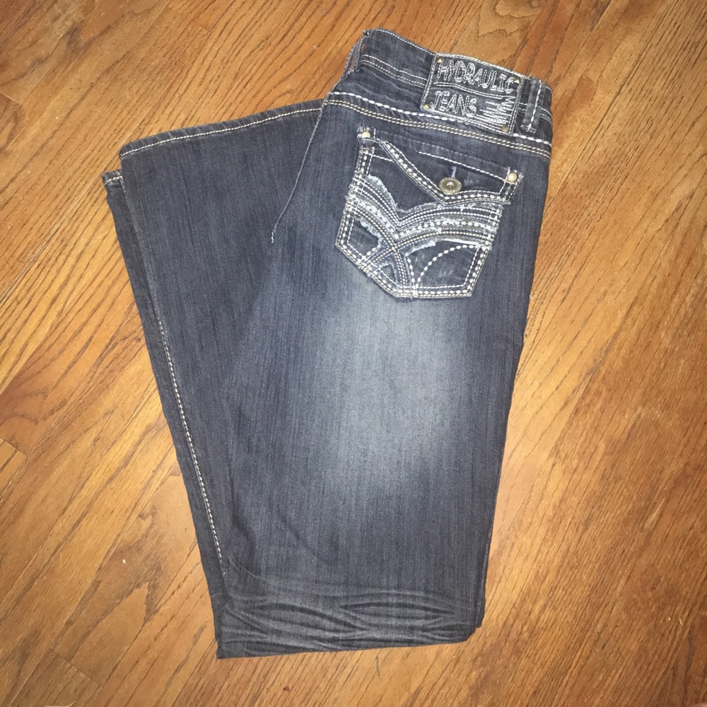 boot cut jeans