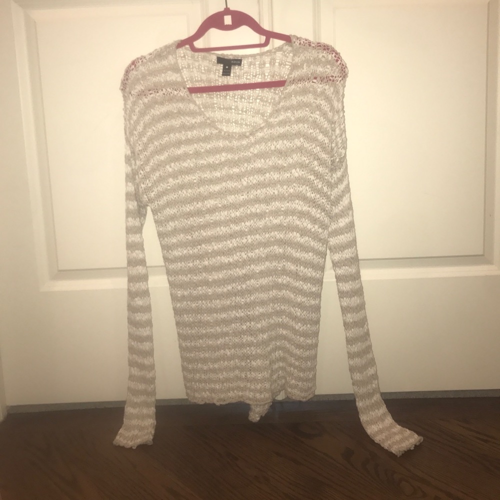 Summer spring sweater