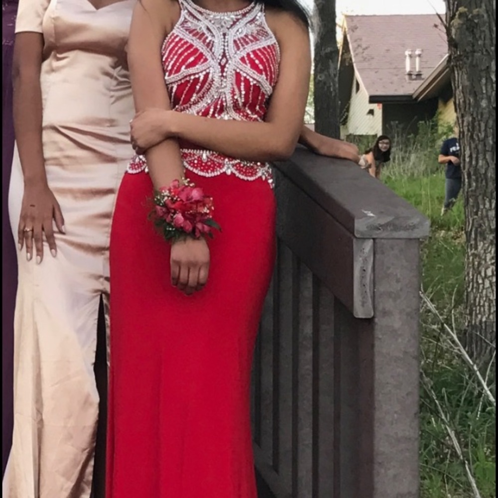 Prom dress !!