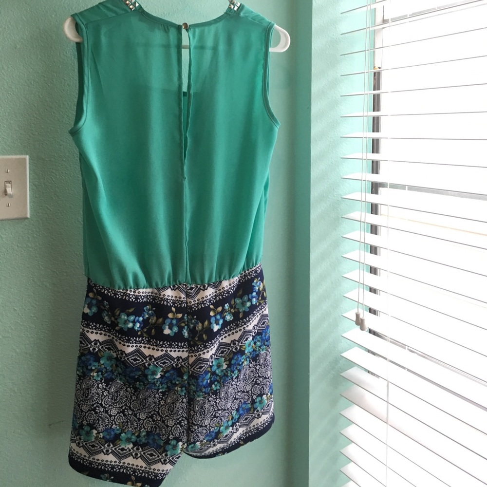 Blue romper - Picture 2 of 2