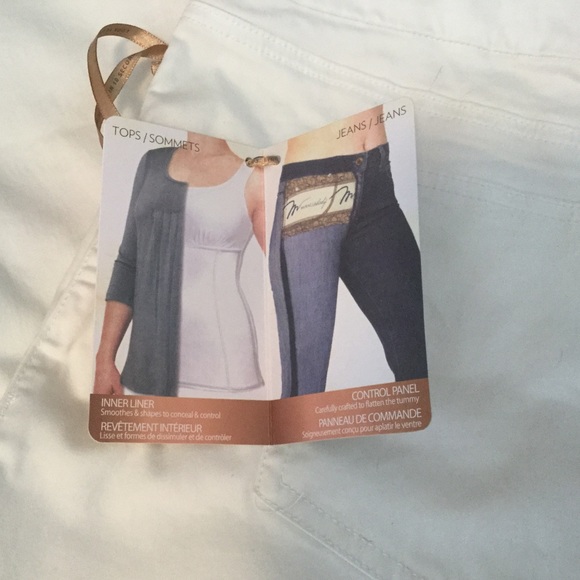 Miraclebody Jeans Rudy 17" Cuffed Sateen Capris - Picture 6 of 6