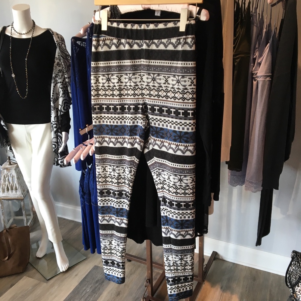 Patterned legging - Picture 2 of 4