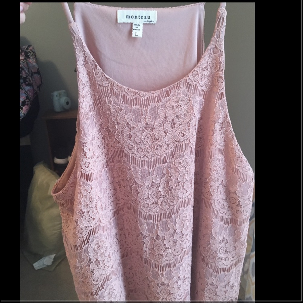 Cute simple lace tank top!