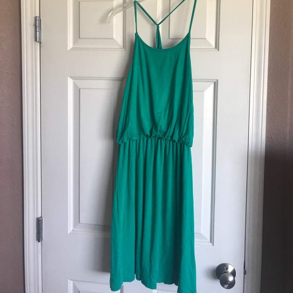 DRESS LOT - Picture 5 of 7