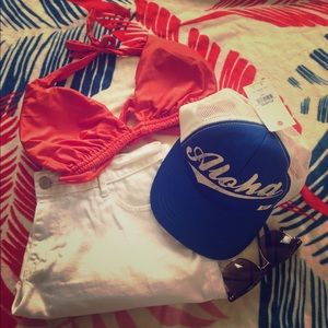 🍍SALE🍍NWT Billabong Aloha Forever trucker hat