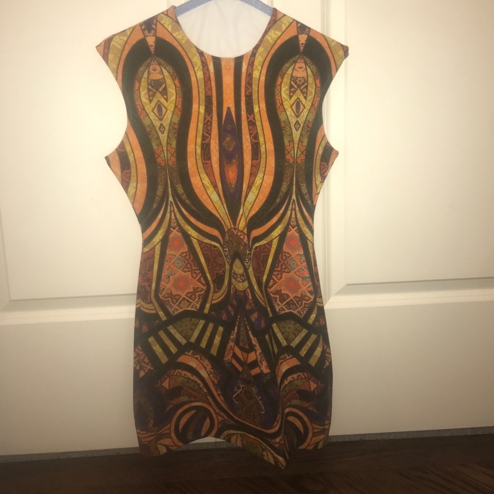 Bodycon pattern dress