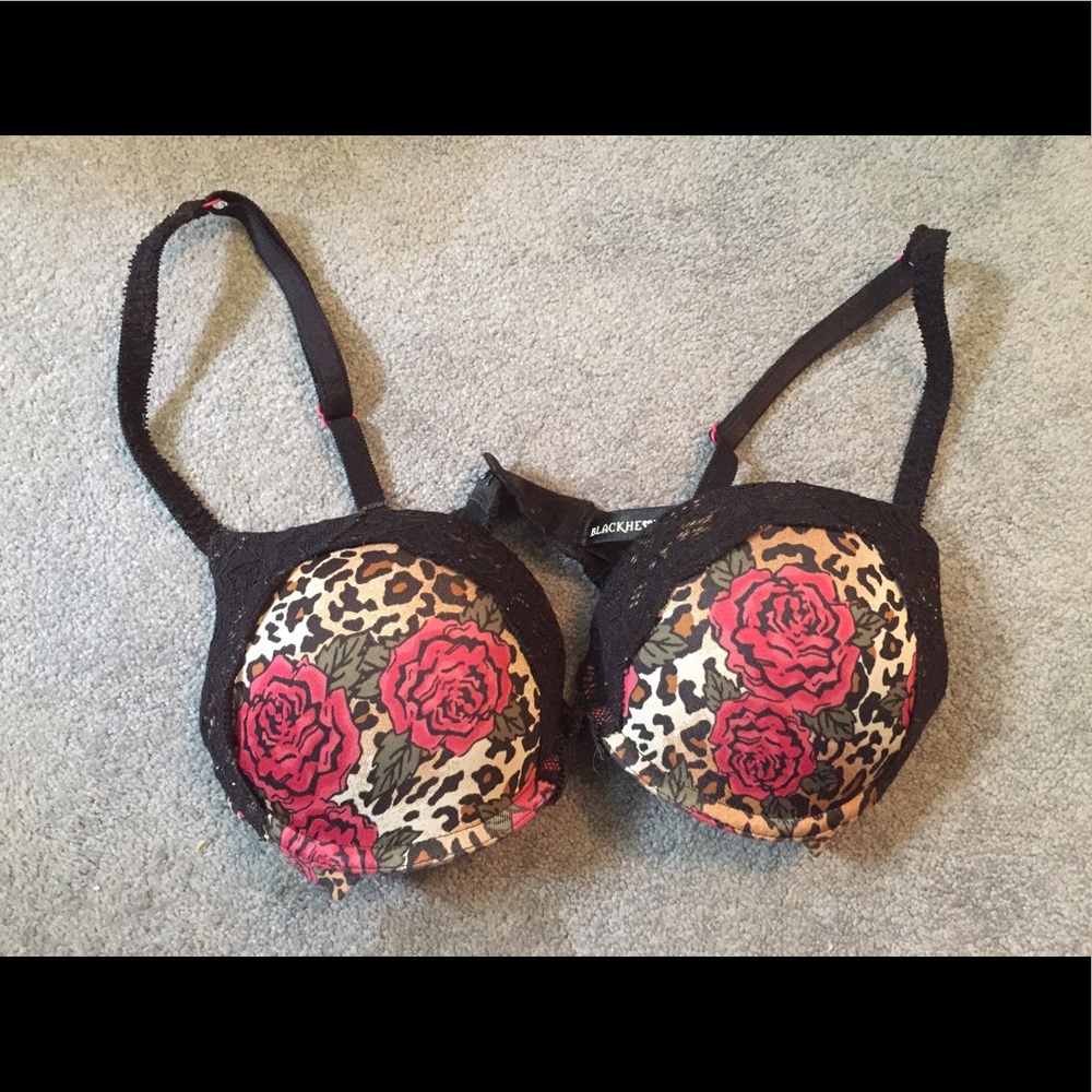 Blackheart Bra 34B Push -Up
