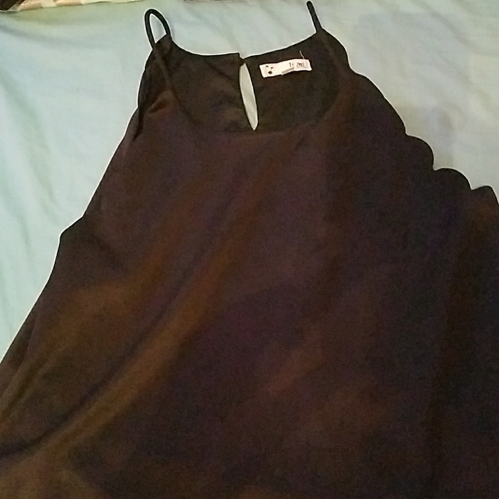 Scalloped Sided Black Tank