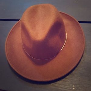 Ladies felt southwestern hat