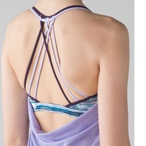 Lululemon Lighten Up Tank size 6 with pads