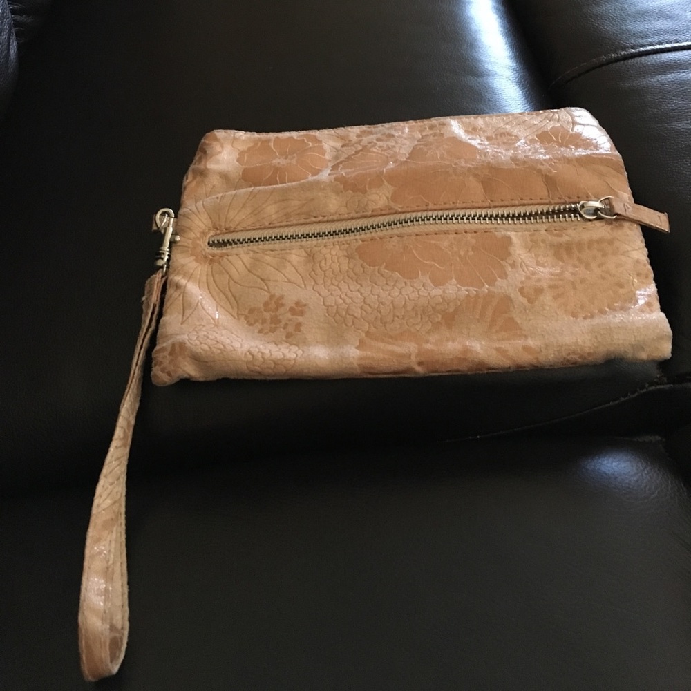 Wristlets - Picture 7 of 8