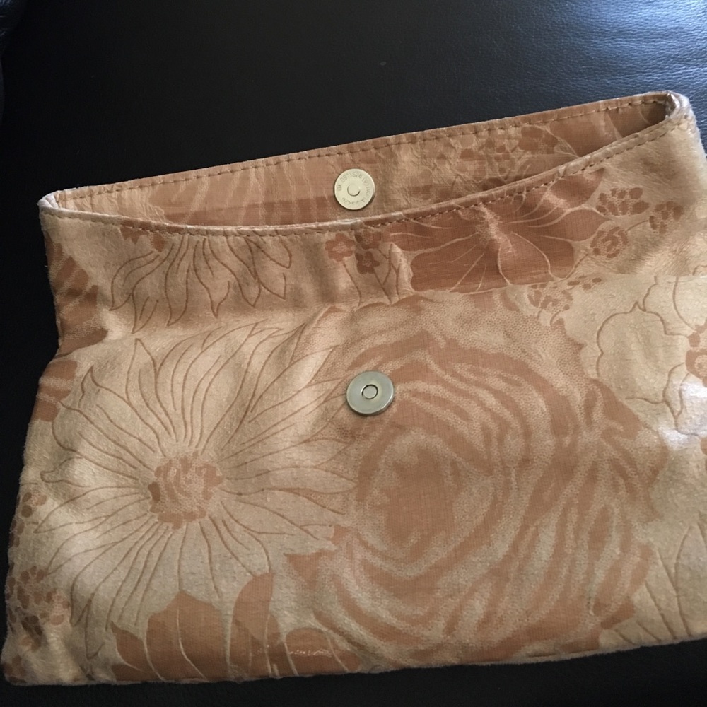 Wristlets - Picture 8 of 8