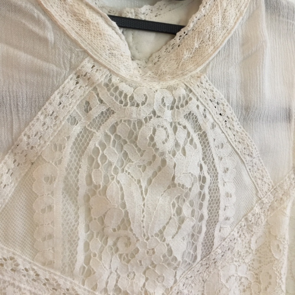 Lacy tank - Picture 3 of 5