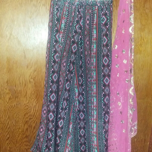 SOLD - Picture 3 of 7