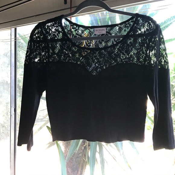 Black lace crop top - Picture 1 of 1