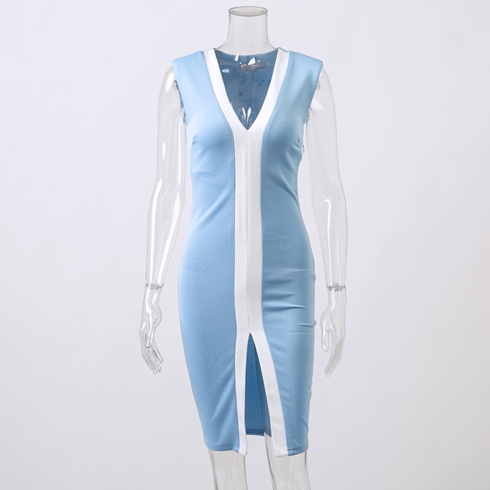 🌸Host Pick🌸 Last 2! Deep V Neck Bodycon Contrast Dress - Picture 3 of 7