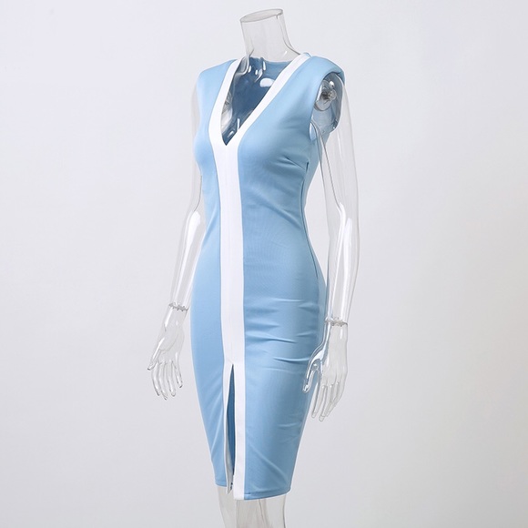 🌸Host Pick🌸 Last 2! Deep V Neck Bodycon Contrast Dress - Picture 4 of 7