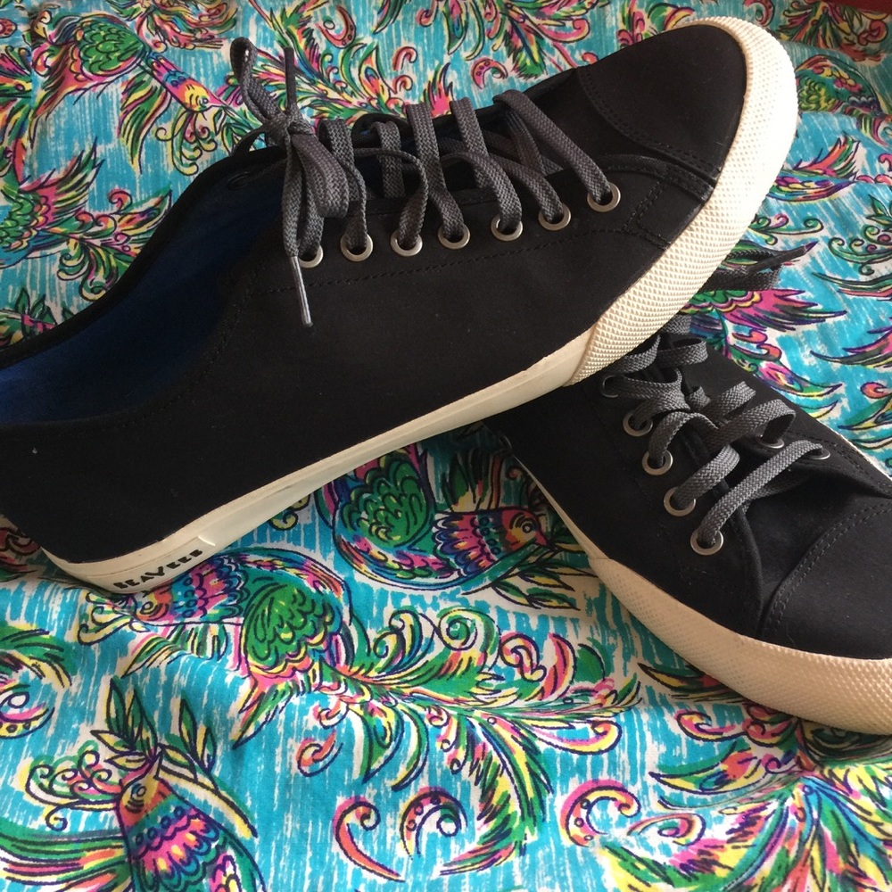 Seavees army issue sneaks