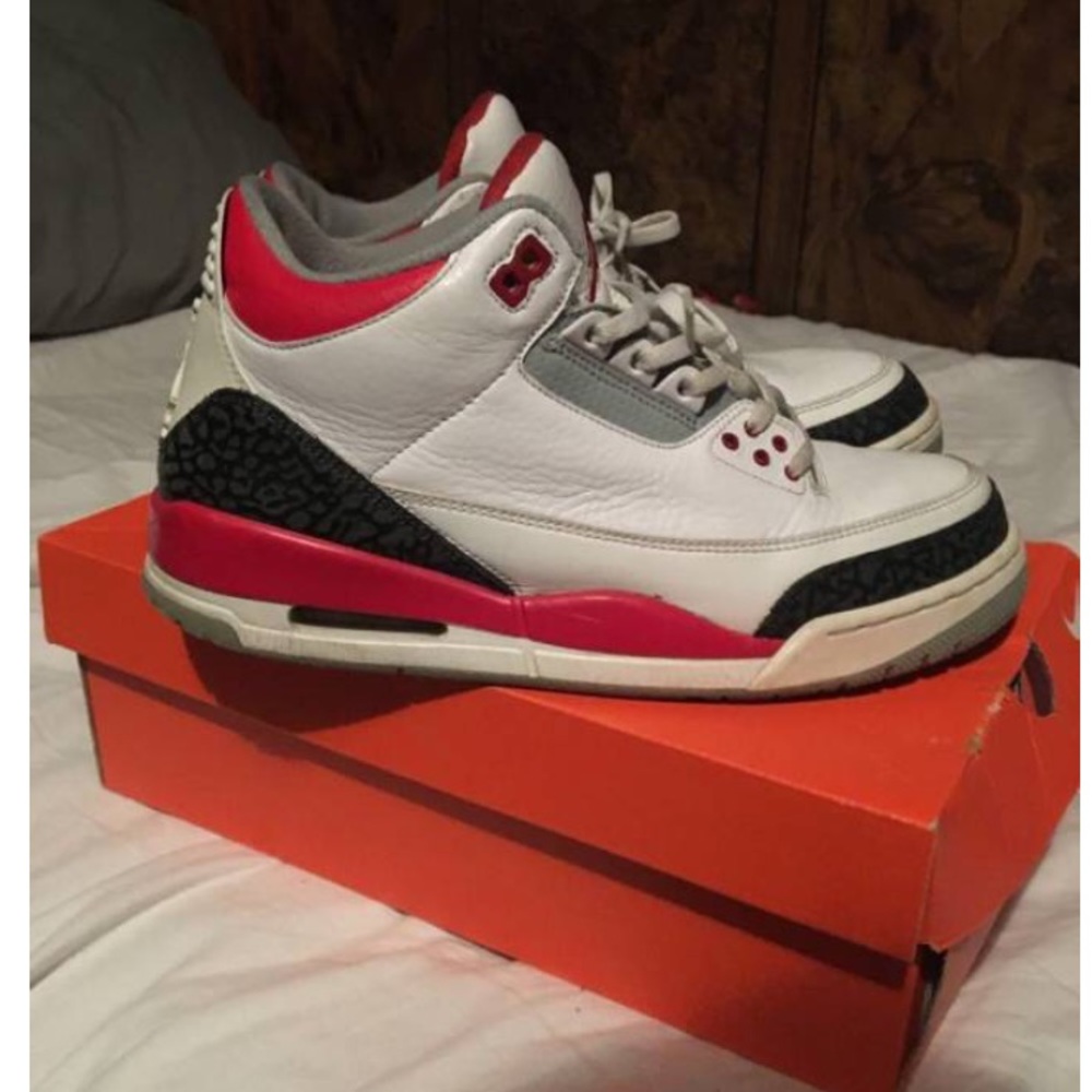 Jordan firered 3s