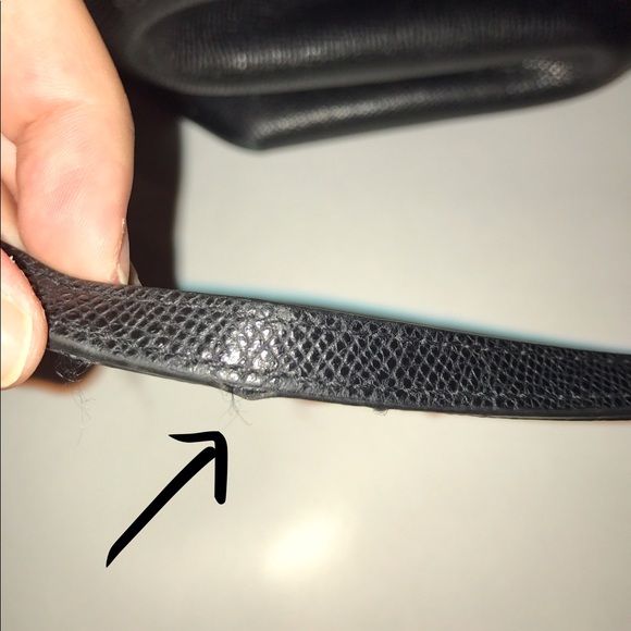 Auth COACH leather tote with Gold accent - Picture 4 of 8