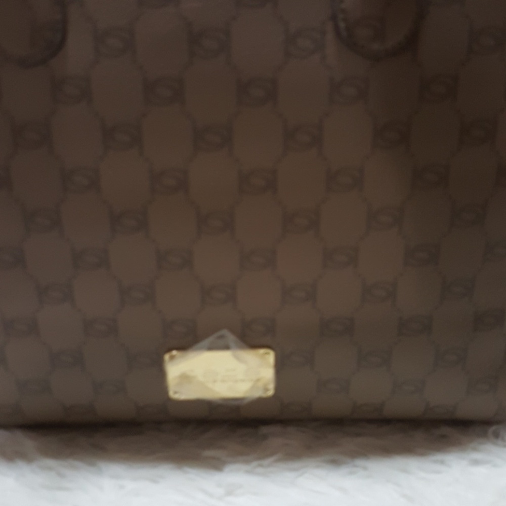 NWT bebe Alexis Monogram Triple Entry Tote - Picture 3 of 8