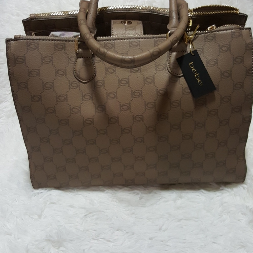 NWT bebe Alexis Monogram Triple Entry Tote - Picture 2 of 8