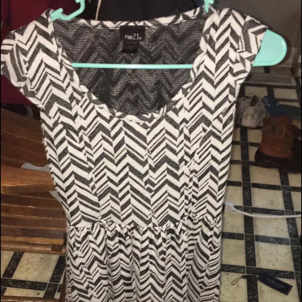 Chevron print dress