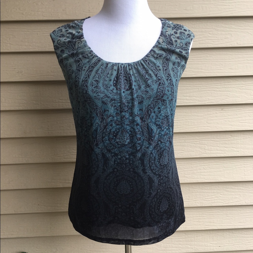 axcess teal-->black ombré top