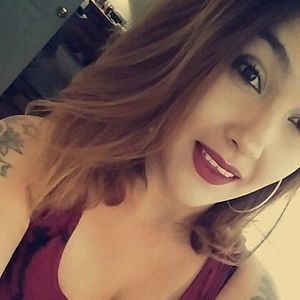 Meet your Posher, Ana