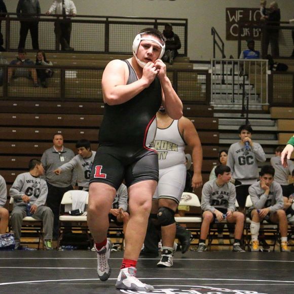 Meet your Posher, Elwin - Picture 1 of 1