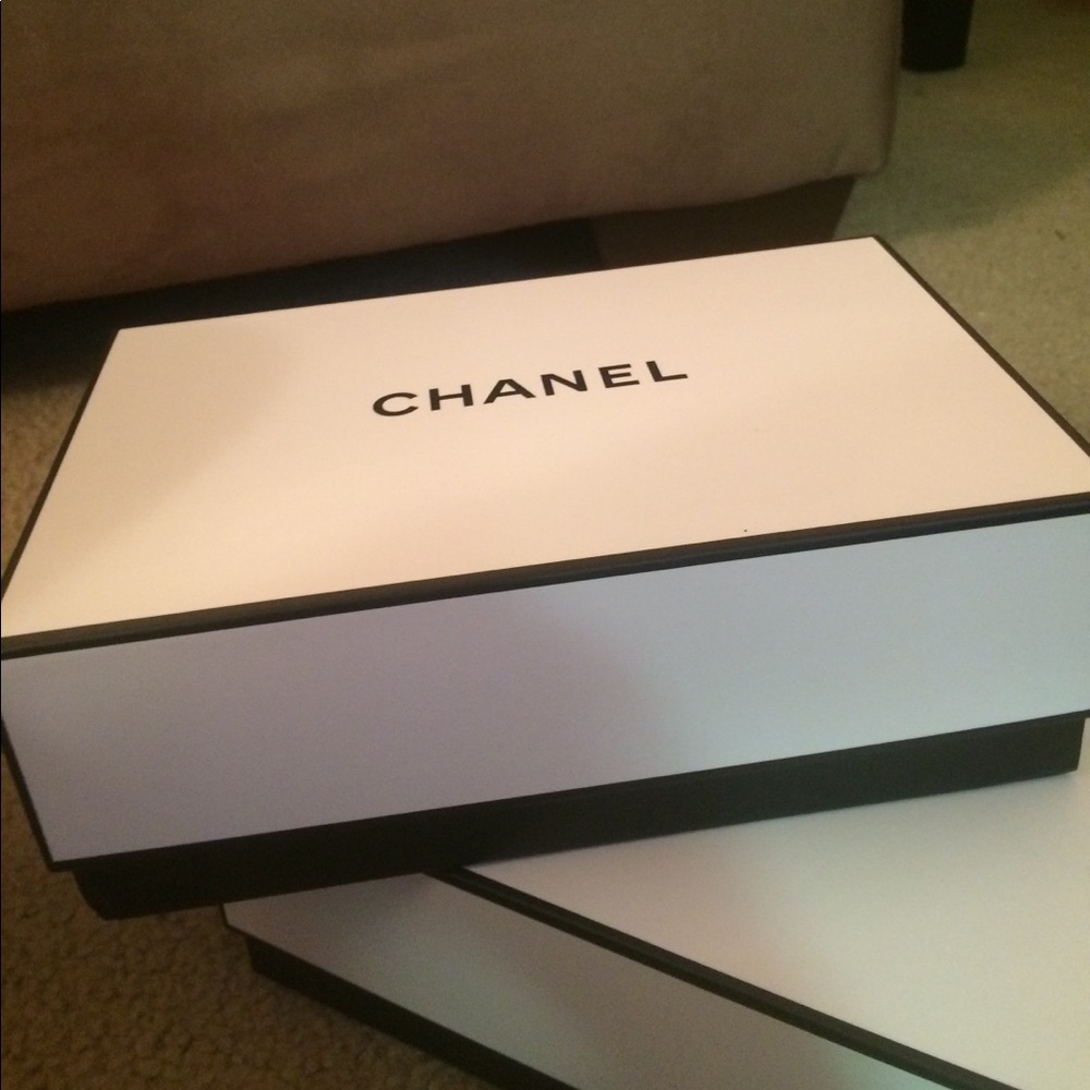 Authentic Chanel Gift Set ft. Luxury Keepsake Box