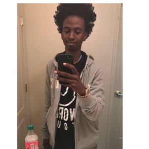 Meet your Posher, Khalid