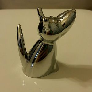 Dog ring holder