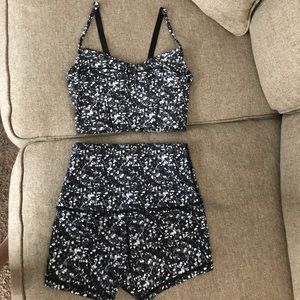 Lululemon sports bra and boogie shorts