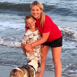 Meet your Posher, Amanda