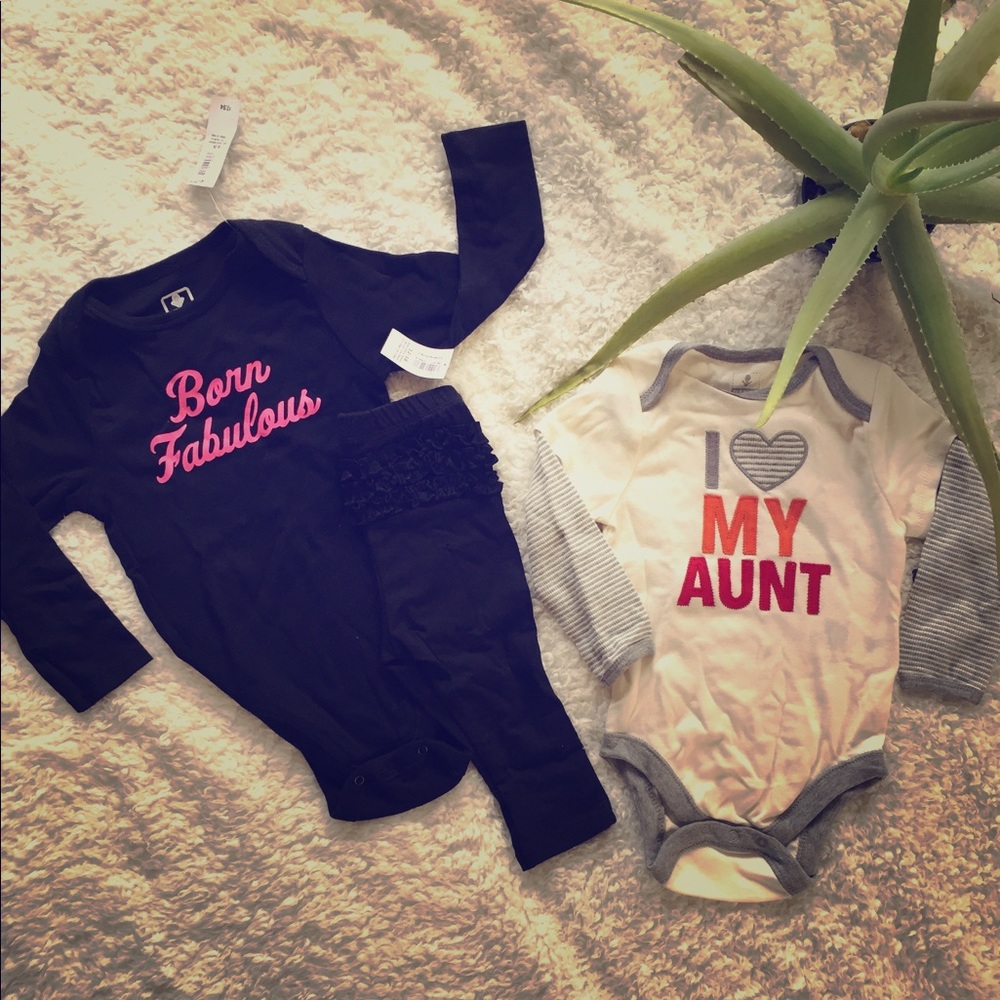 NWT Old Navy baby girl onesie set