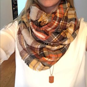 Stitchfix plaid infinity scarf - perfect for fall!