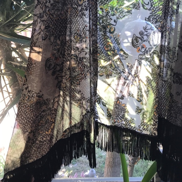 Camino - Picture 2 of 2