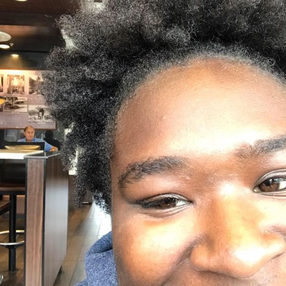 Meet your Posher, Aaliyah - Picture 1 of 1