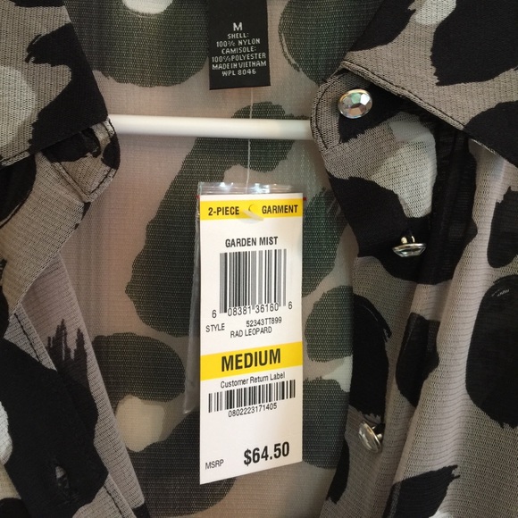 Blouse - Picture 2 of 5