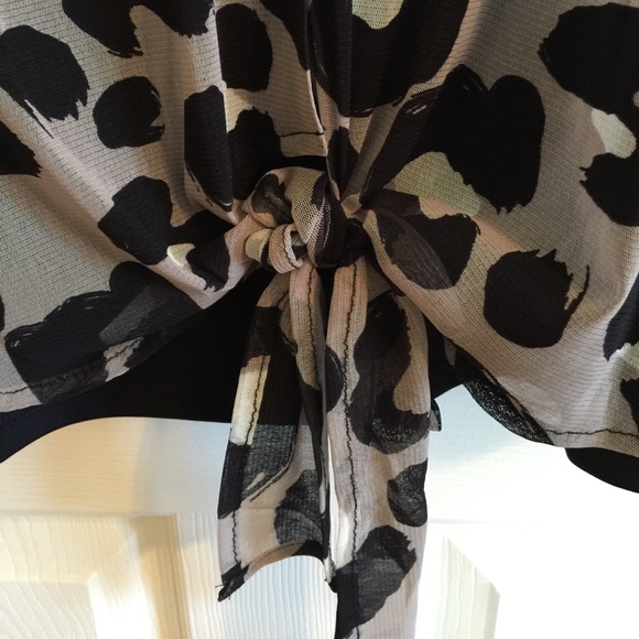 Blouse - Picture 3 of 5