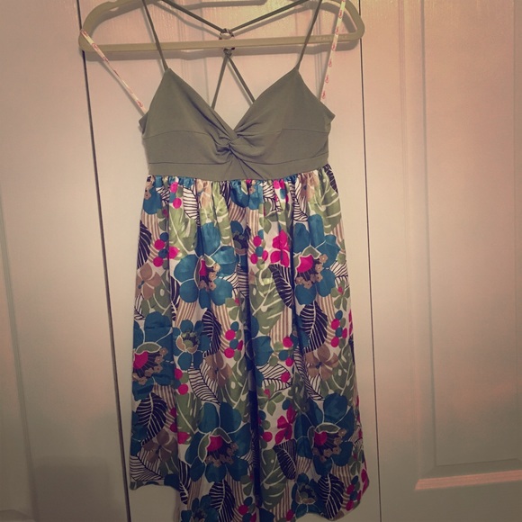 Tropical/Floral Dress - Picture 1 of 2