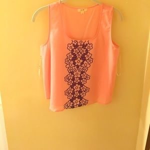 Great summer top!