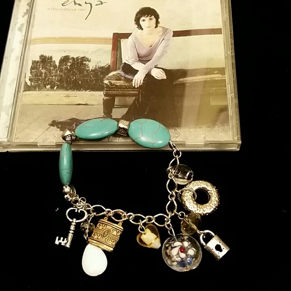 Jewelry - BRACELET,  CHARM*  PRICE DROP*
